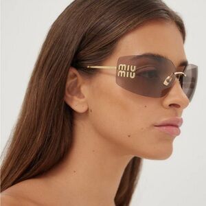 MIU MIU sunglasses